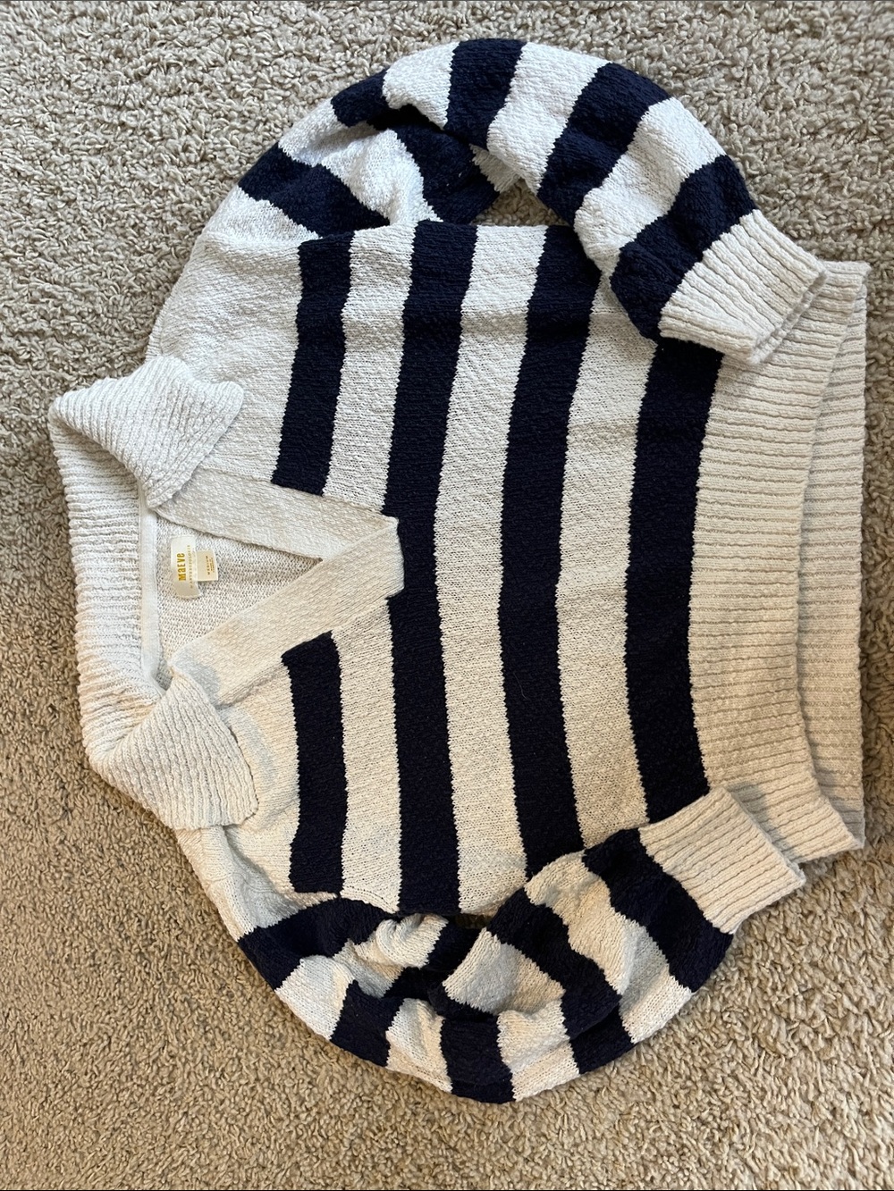 Maeve Cozy Striped V-Neck Women's Sweater - Cream and Navy